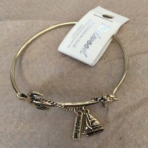 Ladies nautical looking bracelet